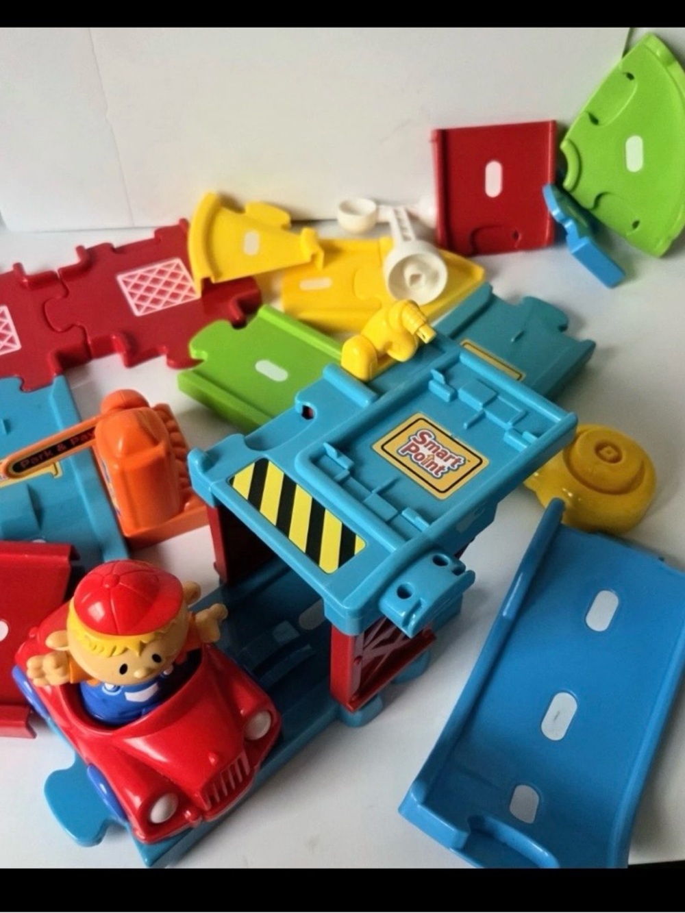 VTech Highway Construction Smart Point Learning Puzzle Toy, Multicolor - Picture 7 of 9